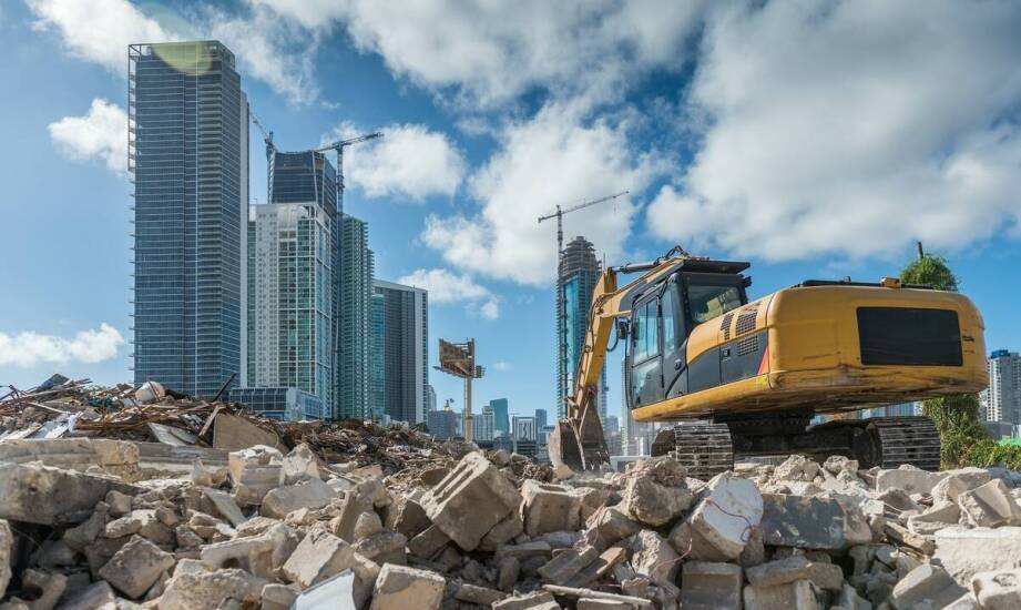 Wyburzenia – najczęstsze powody rozbiórek i wymagania formalne w budownictwie