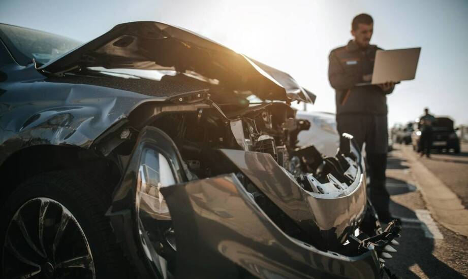 Ubezpieczenie komunikacyjne – najważniejsze rodzaje i podstawowe zasady