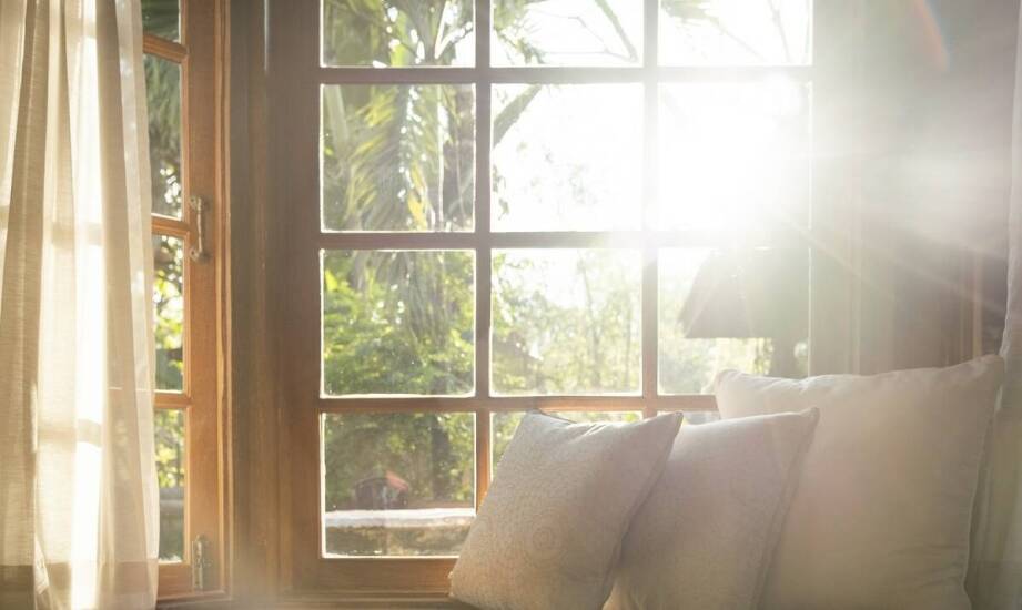 Jak poprawić izolację domu dzięki montażowi okien metodą ciepłego montażu