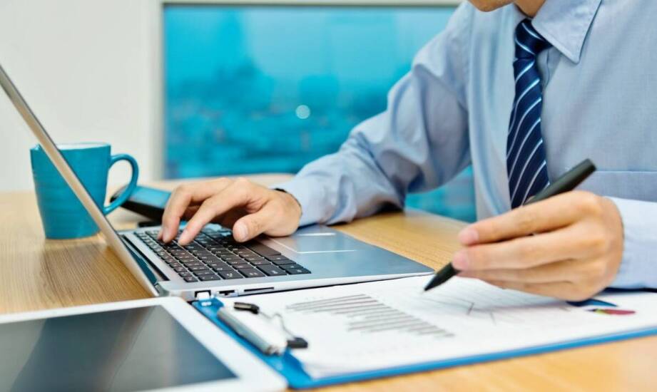 Biuro finansowe – jakie zadania realizuje i komu może pomóc w biznesie