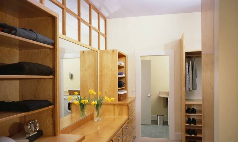 Jak zaplanować idealną garderobę na wymiar i wybrać funkcjonalne rozwiązania