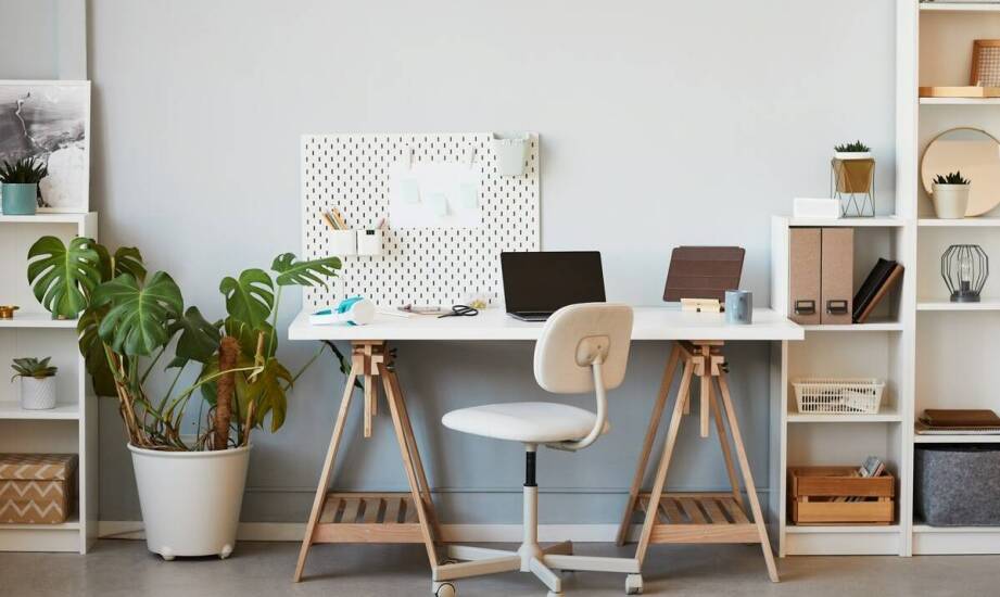 Nowoczesne inspiracje w aranżacji przestrzeni biurowej – przegląd rozwiązań