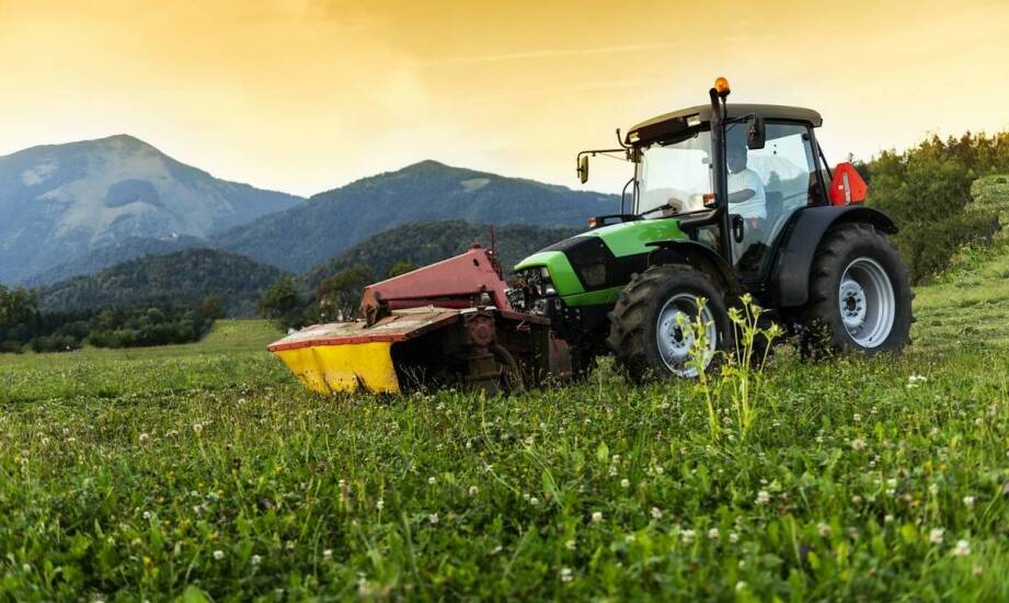 Maszyny Trioliet – czym się wyróżniają i jak wygląda proces importu?