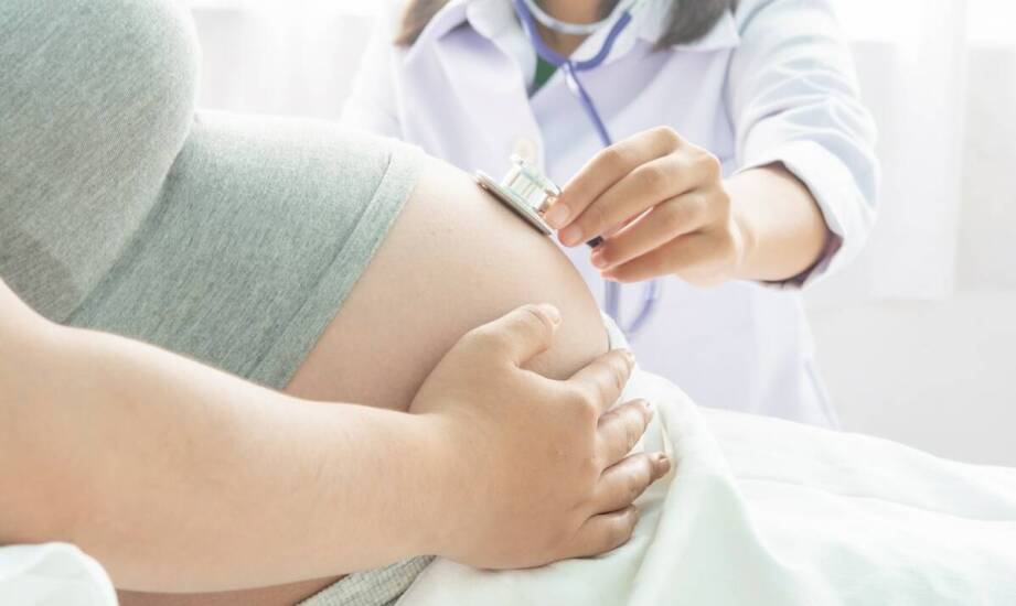 Badania prenatalne na NFZ – co obejmuje refundacja i jak przebiegają badania