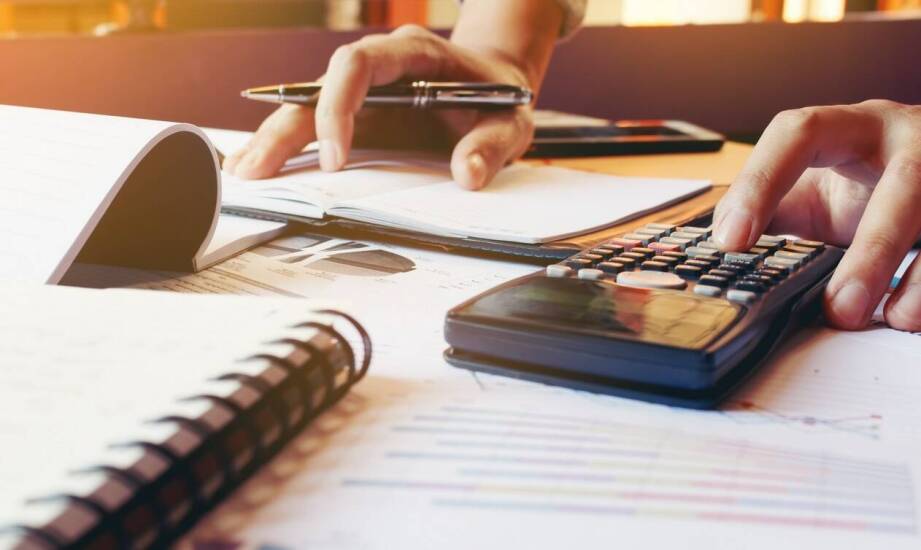 Usługi księgowe dla małych firm – jak usprawnić codzienne zarządzanie finansami