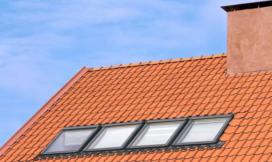 Funkcjonalność i zastosowanie okien dachowych w nowoczesnych aranżacjach