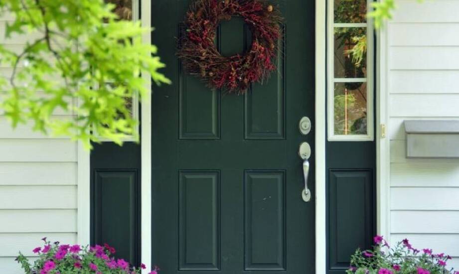 Drzwi wejściowe – bezpieczeństwo, design oraz rozwiązania dopasowane do potrzeb
