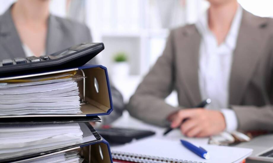 Na czym polega współpraca z księgową – kluczowe zadania i możliwości