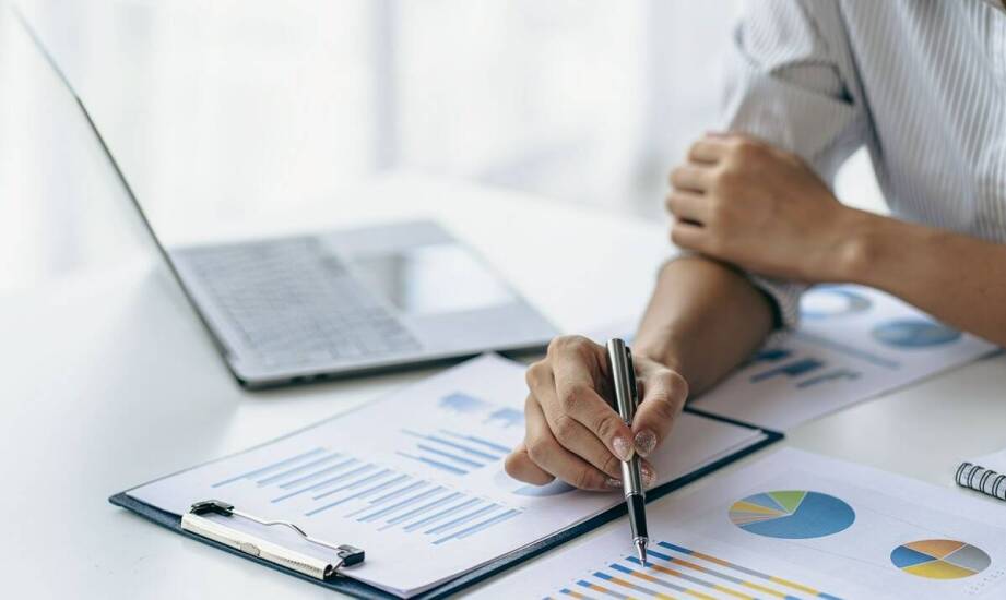 Najważniejsze obowiązki księgowej w firmie – zakres usług i korzyści współpracy