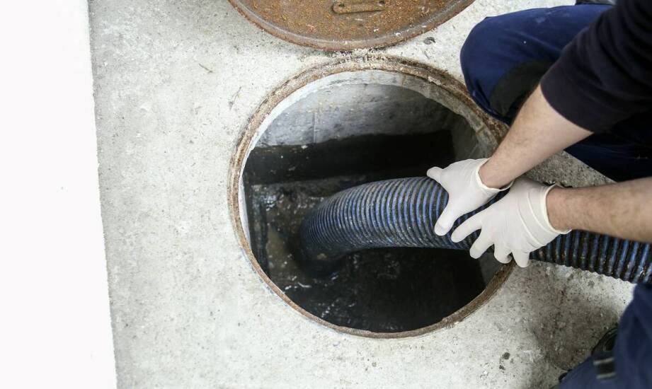 Czyszczenie kanalizacji – jak przebiega proces i jakie są jego zalety