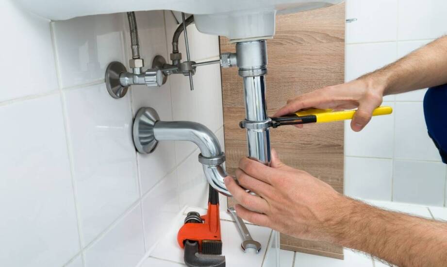 Przyczyny powstawania zatorów w kanalizacji oraz skuteczne metody zapobiegania