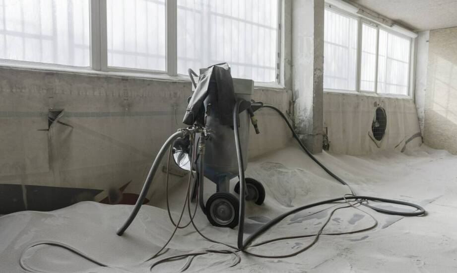 Co zrobić po zalaniu mieszkania? Praktyczne wskazówki dotyczące osuszania