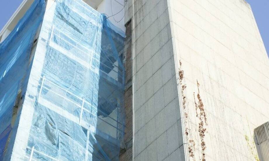 Wilgoć w budynkach – przyczyny powstawania i skuteczne metody osuszania