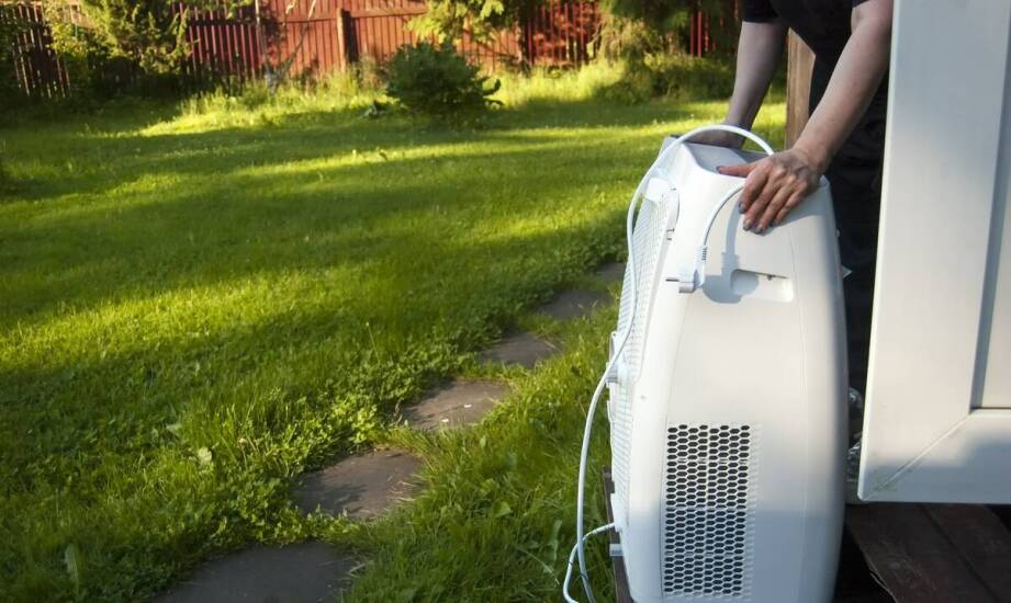 Wynajem osuszaczy po zalaniu – kiedy warto sięgnąć po takie rozwiązanie
