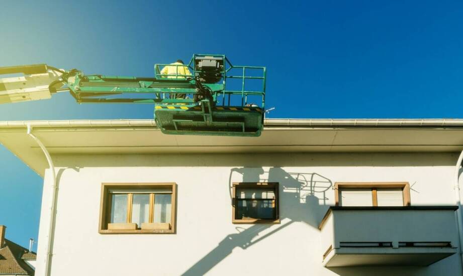 Jak wilgoć wpływa na stan budynków i kiedy konieczne jest jej usuwanie