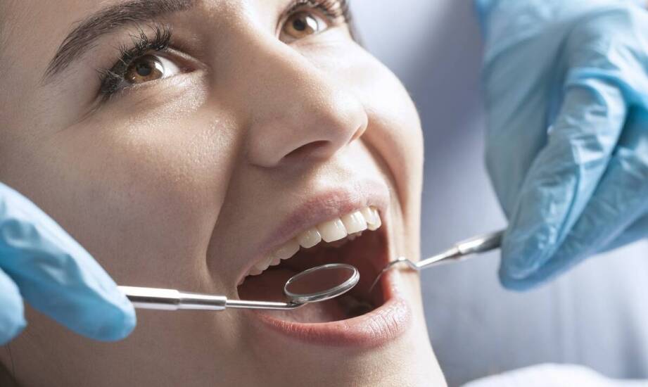 Chirurgia stomatologiczna – na czym polegają zabiegi i jakie dają efekty