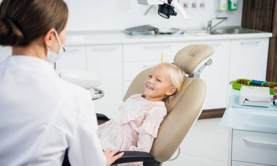 Stomatologia dziecięca – jak przebiega leczenie i adaptacja najmłodszych