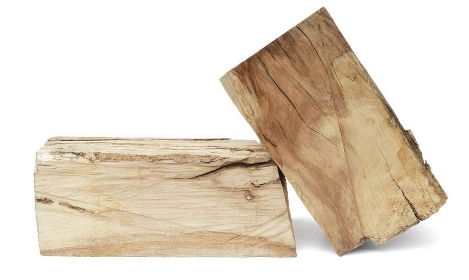 Prostokątny stolik kawowy z drewna – inspiracje do różnych stylów wnętrz