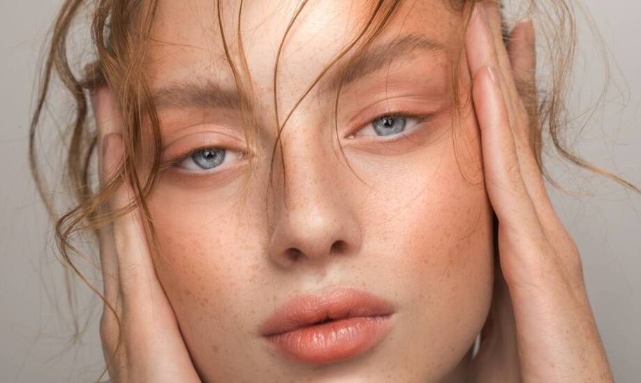 Mezoterapia igłowa twarzy – zasada działania, efekty i możliwe wskazania