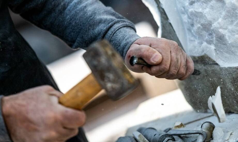 Rodzaje szkła i ich zastosowanie — praktyczne pomysły na wykorzystanie szkła