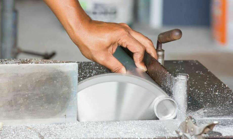 Najważniejsze właściwości szkła i ich wpływ na aranżację wnętrz