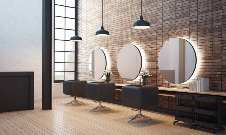 Fazowane lustra – jak wpływają na optykę i styl wnętrz mieszkalnych