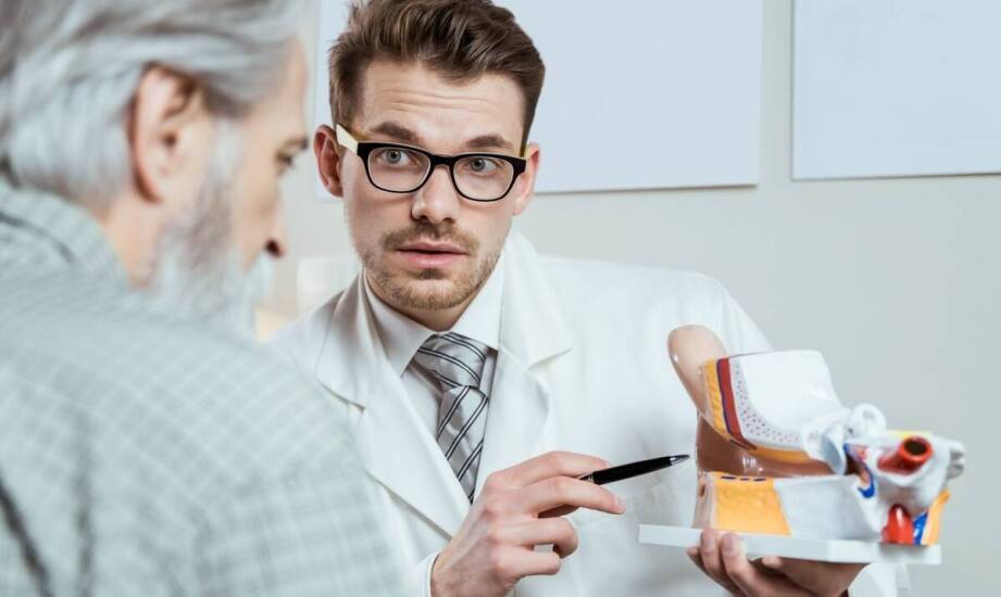 Kiedy warto udać się do dermatologa? Najważniejsze wskazania i porady