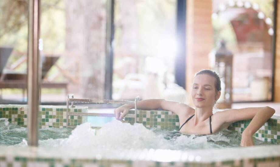 Endless Pool – domowy basen do pływania i aktywnego wypoczynku przez cały rok