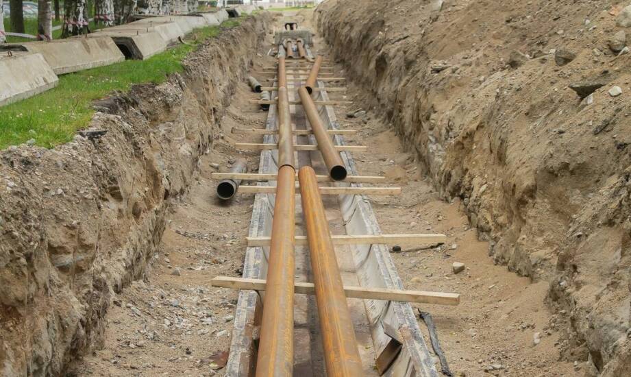Jak wygląda proces budowy przyłącza wodociągowego krok po kroku?