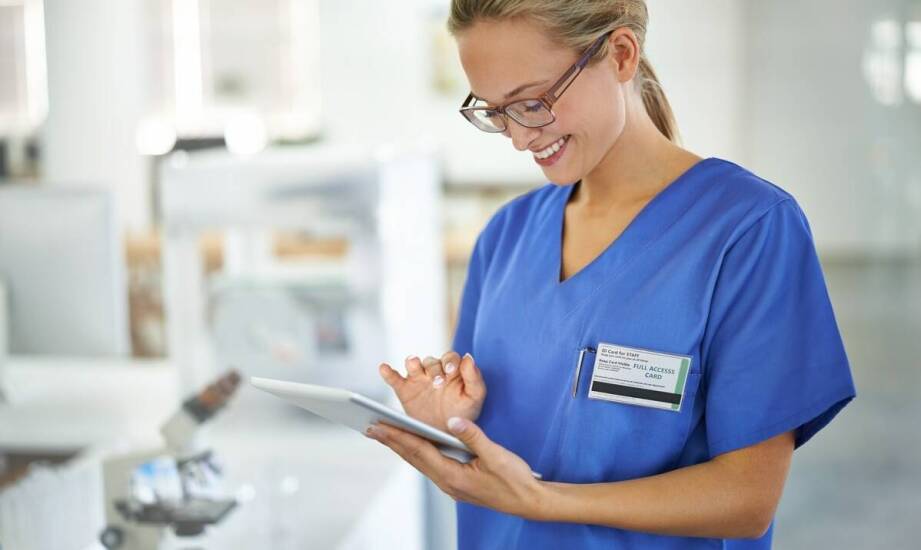 Jak przebiega badanie techniczne pojazdu i jakie dokumenty są potrzebne