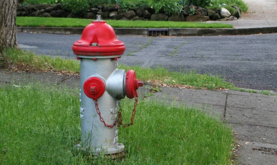 Instalacje hydrantowe – zasady działania i znaczenie w ochronie przeciwpożarowej