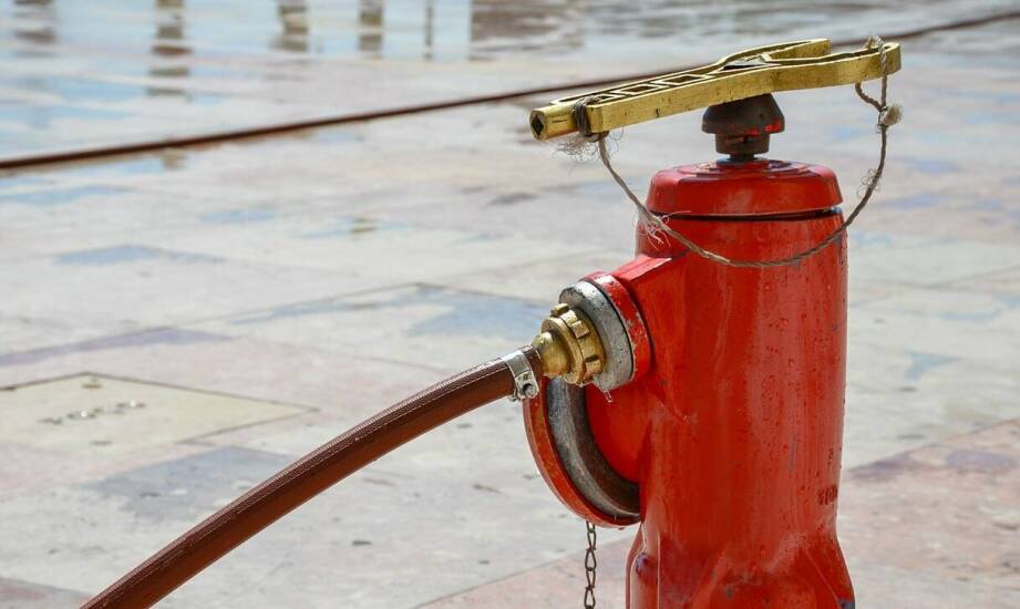 Pompownie tryskaczowe – zastosowanie, budowa i rola w ochronie obiektów