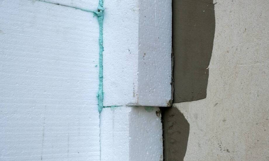 Termoizolacja budynków farbami – skuteczna ochrona i niższe rachunki