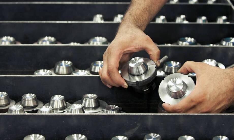 Artykuły metalowe – szeroki wybór produktów oraz ich praktyczne zastosowania