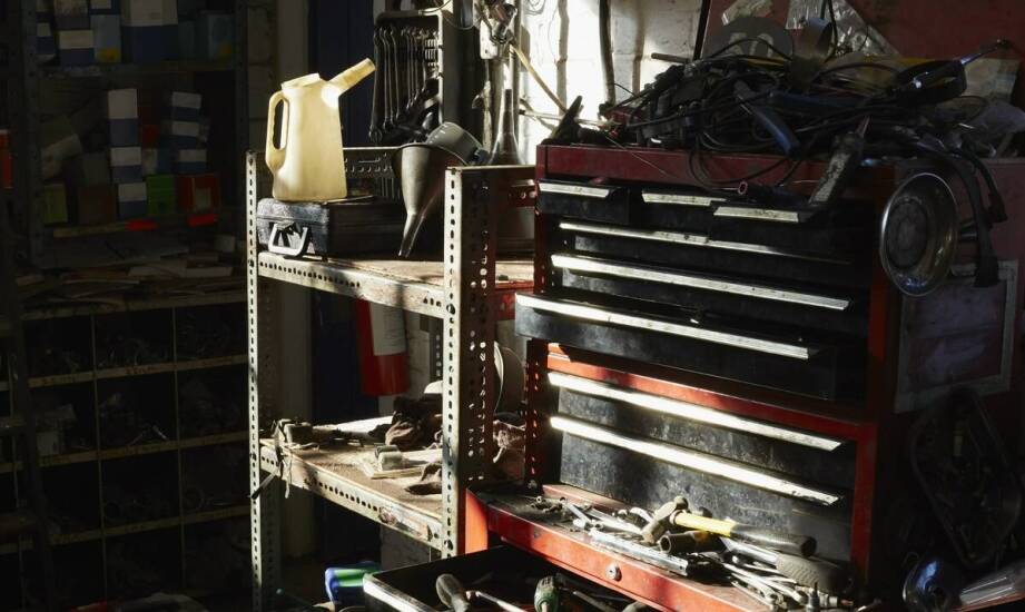 Artykuły metalowe w codziennych zastosowaniach – inspiracje i porady