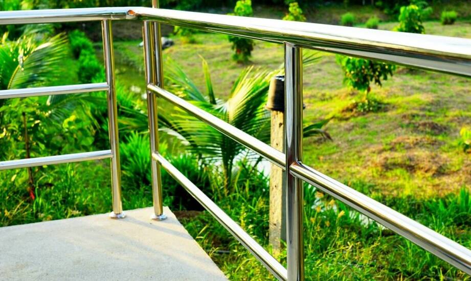 Balustrady – najważniejsze rodzaje, materiały i zastosowania w aranżacji wnętrz