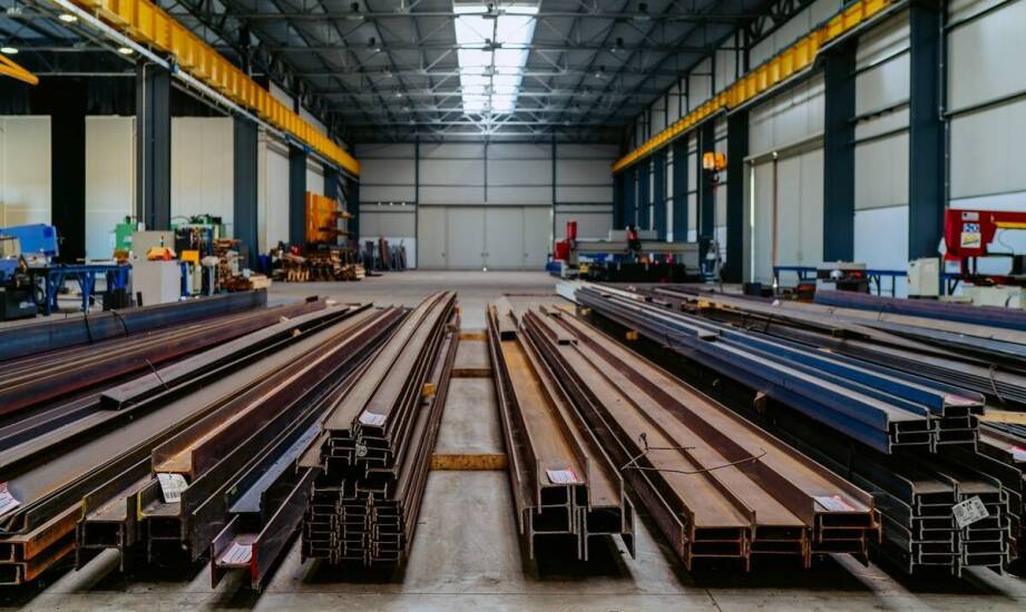 Zastosowania konstrukcji stalowych w budownictwie i aranżacji przestrzeni