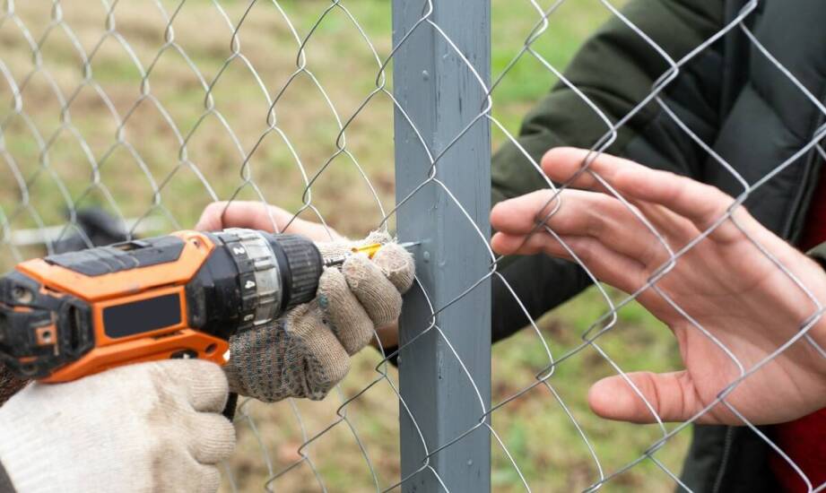 Jak wybrać ogrodzenie łączące funkcjonalność z nowoczesnym designem