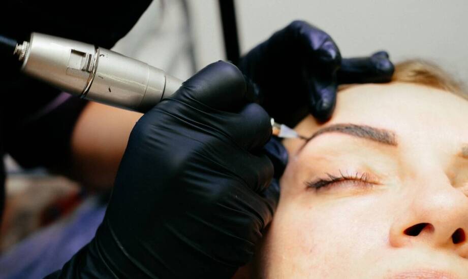 Najważniejsze informacje o depilacji laserowej – zasady i rezultaty zabiegu