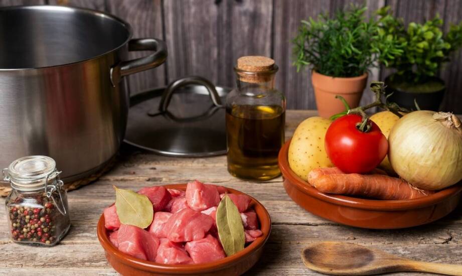 Włoskie wędliny dojrzewające – rodzaje, smaki i ciekawostki na start