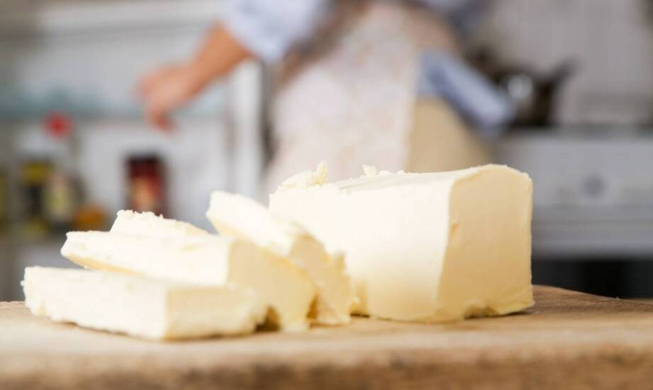 Produkcja sera Mozzarella – składniki, procesy i zastosowanie w kuchni