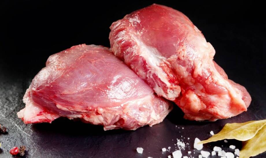 Noski wieprzowe – zastosowanie, właściwości oraz proces pozyskiwania