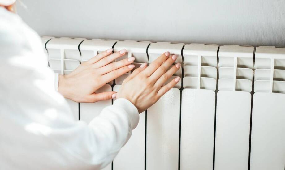 Grzejniki – rodzaje, zalety i zastosowanie w różnych pomieszczeniach