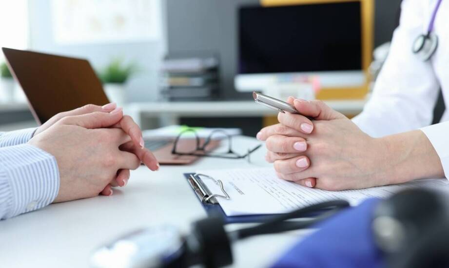 Jak wybrać najlepszą ofertę ubezpieczeniową? Praktyczne wskazówki