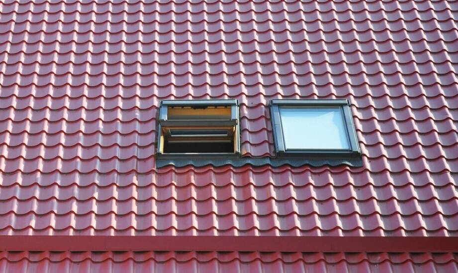 Możliwości aranżacyjne i funkcjonalność okien dachowych Dakea w domu
