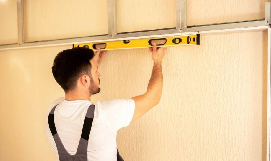 Systemy mocowania paneli ściennych – najważniejsze informacje i porady