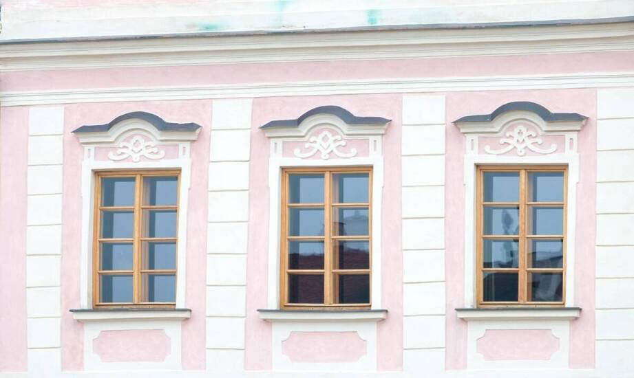 Najczęstsze pytania o okna – odpowiedzi i praktyczne wskazówki przed wyborem