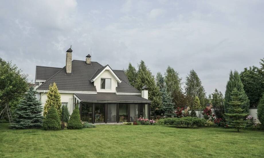 Czym kierować się przy tworzeniu projektu domu na wsi?