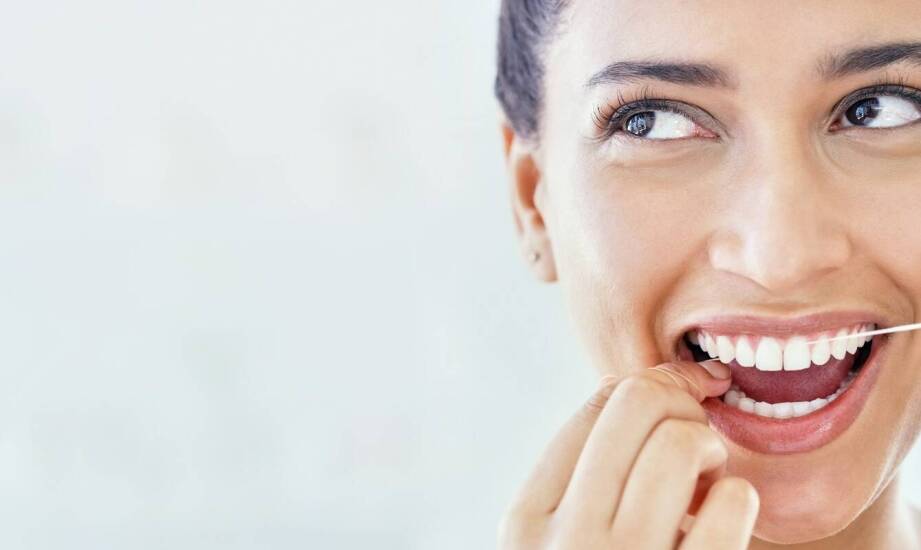 Jak przebiega odbudowa uśmiechu przy użyciu implantów stomatologicznych