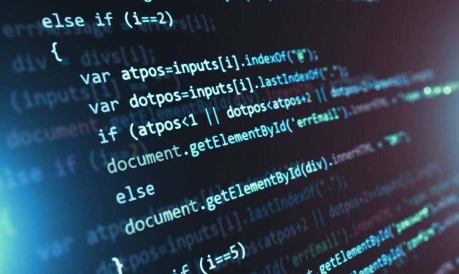 Wsparcie programistyczne w firmach – jak usprawnia codzienne procesy biznesowe